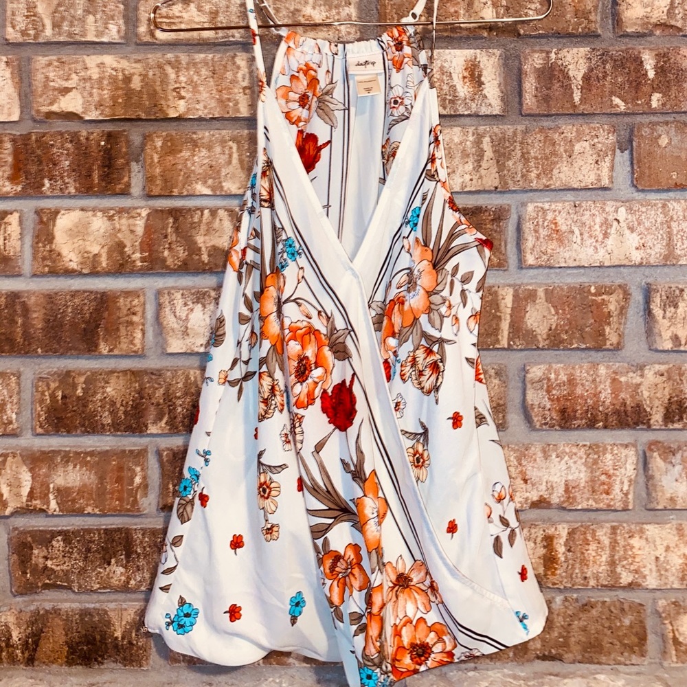 Buckle floral tank top